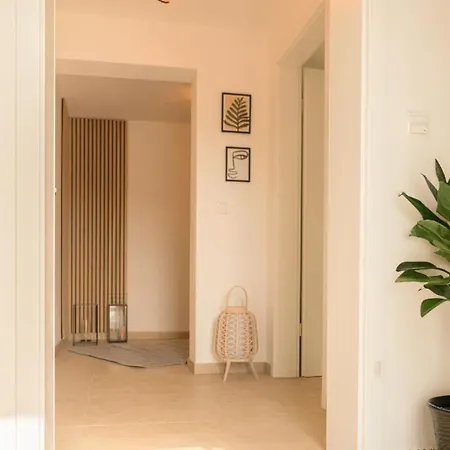 Naturoase / Parkplatz, Waschmaschine, Etc. Apartment Sinzing